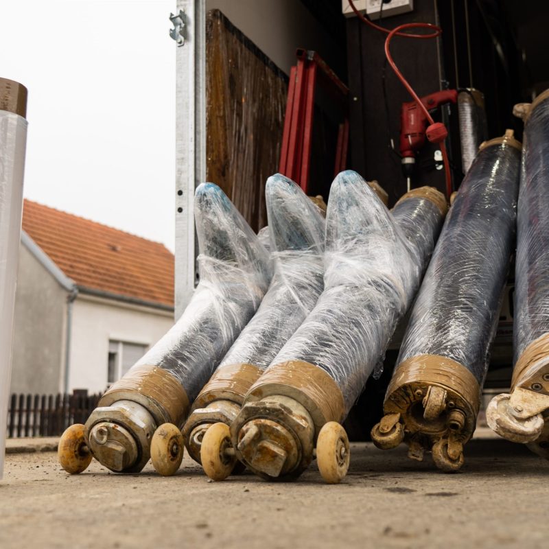 Mass Image Compressor Compressed this image. https://sourceforge.net/projects/icompress/ with Quality:80