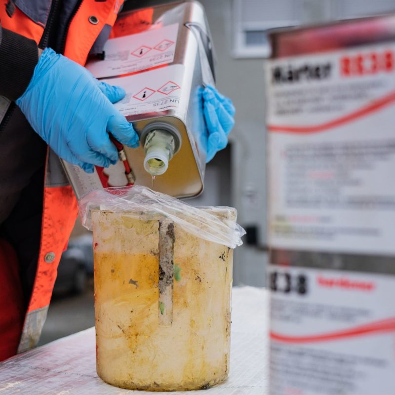 Mass Image Compressor Compressed this image. https://sourceforge.net/projects/icompress/ with Quality:80