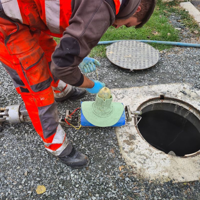 Mass Image Compressor Compressed this image. https://sourceforge.net/projects/icompress/ with Quality:80